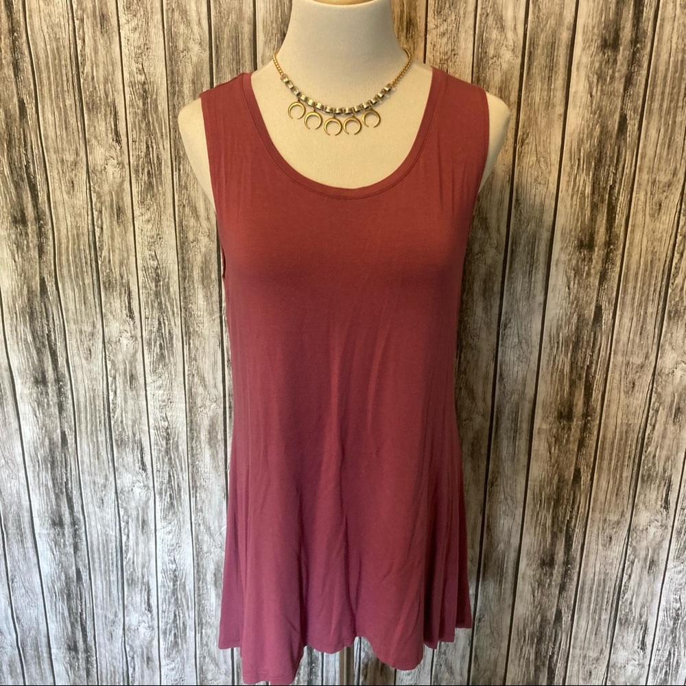 Mauve LOGO By Lori Goldstein Tunic Tank medium